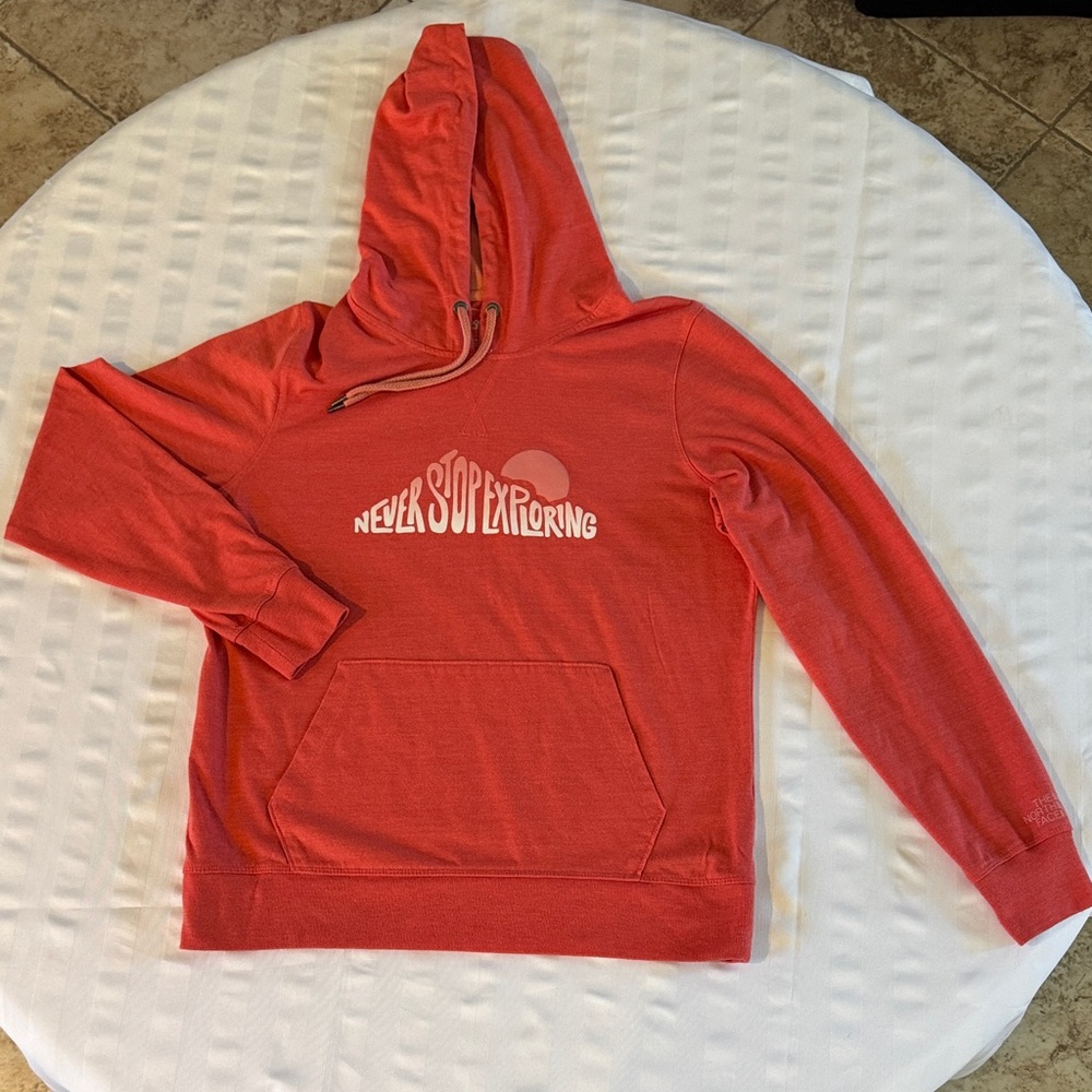 The North Face Coral Hoodie - Never Stop Exploring